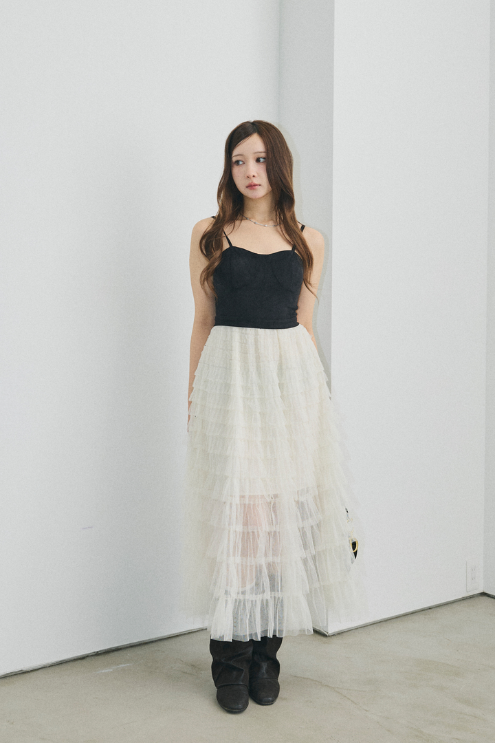 ボリュームフリルワンピース