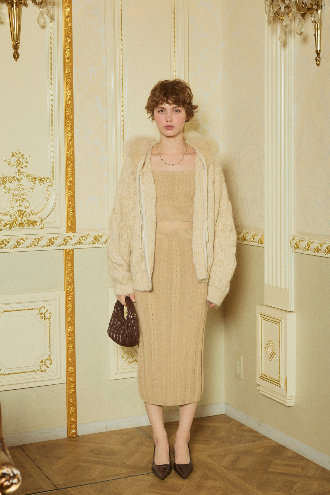 ファーフーディニット