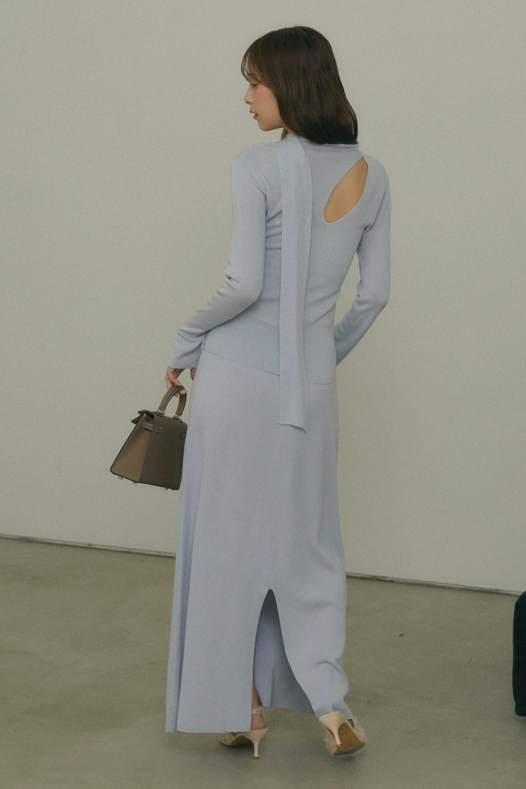 スフレタッチチョーカーニット