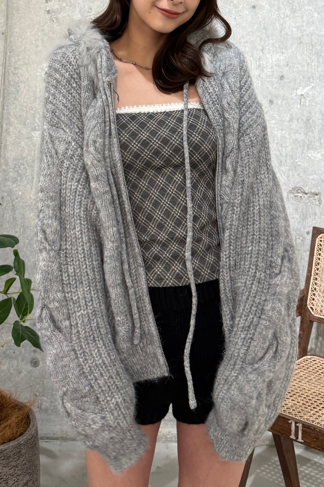 ファーフーディニット