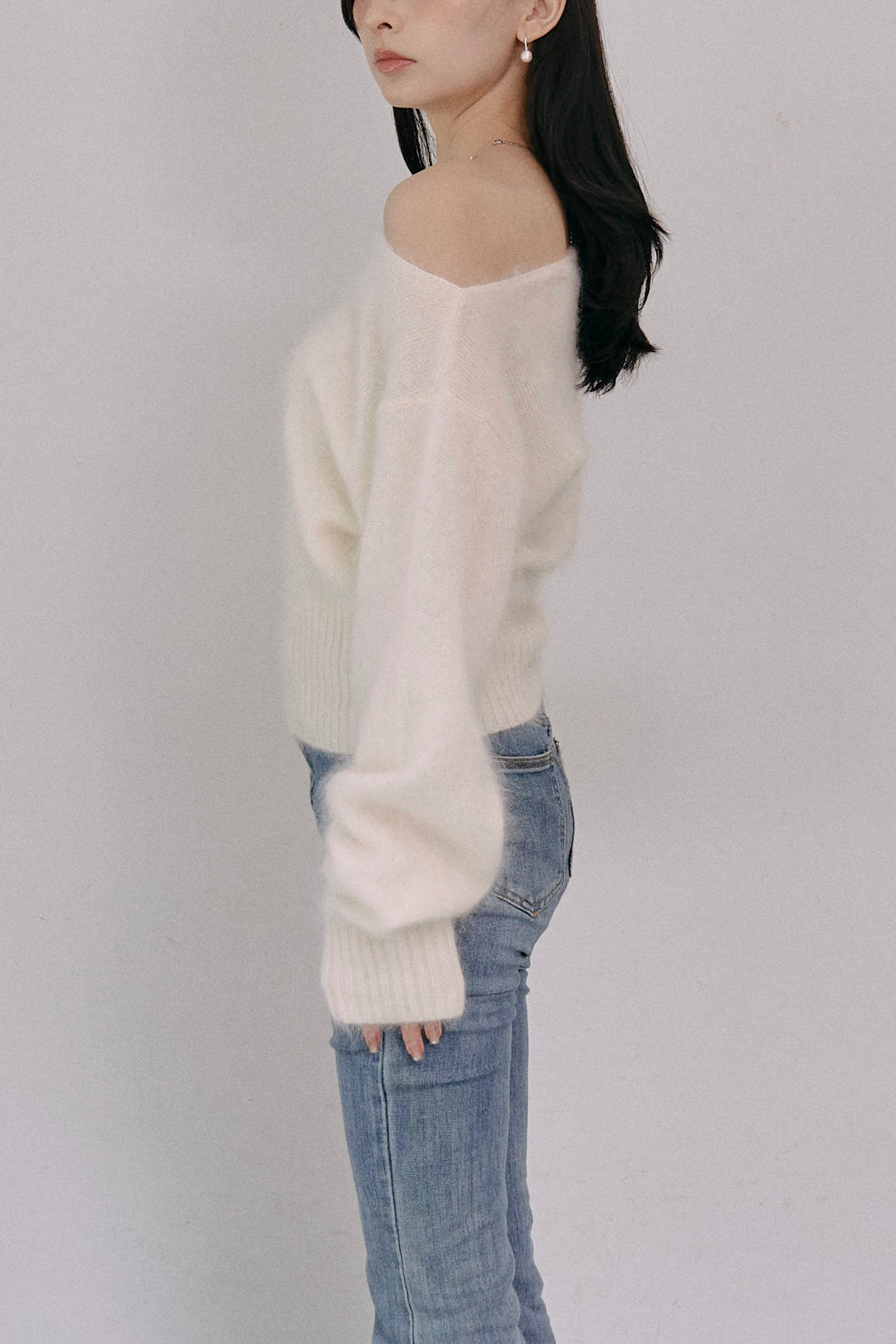 ウール100シャギーワンショルニット