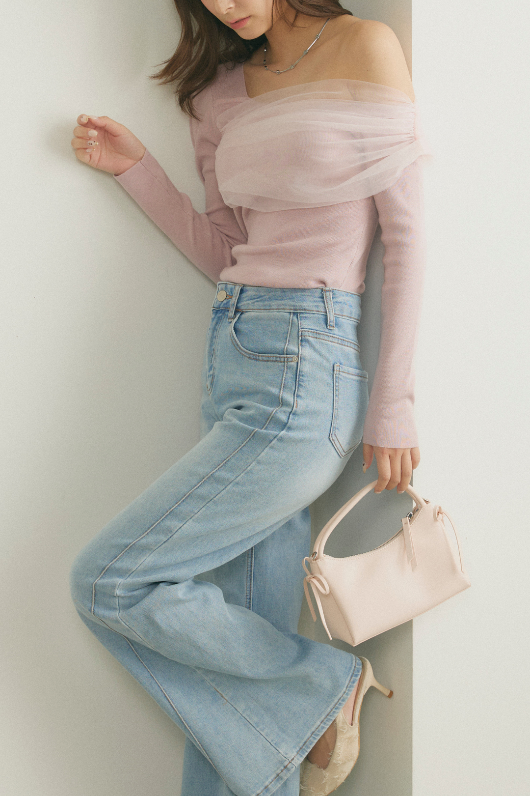 シアーチュールオフショルダートップス