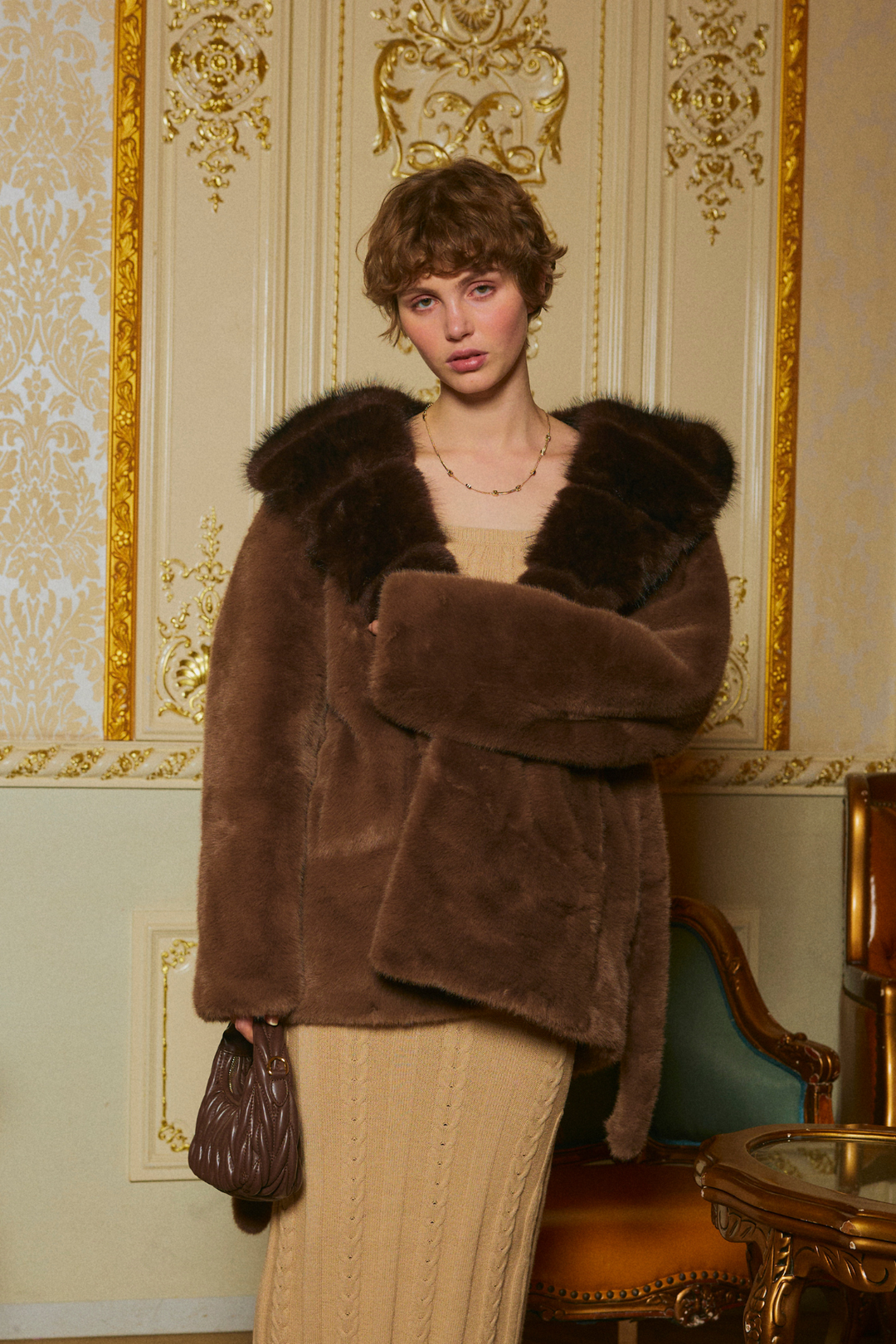 フードフェイクファーコート