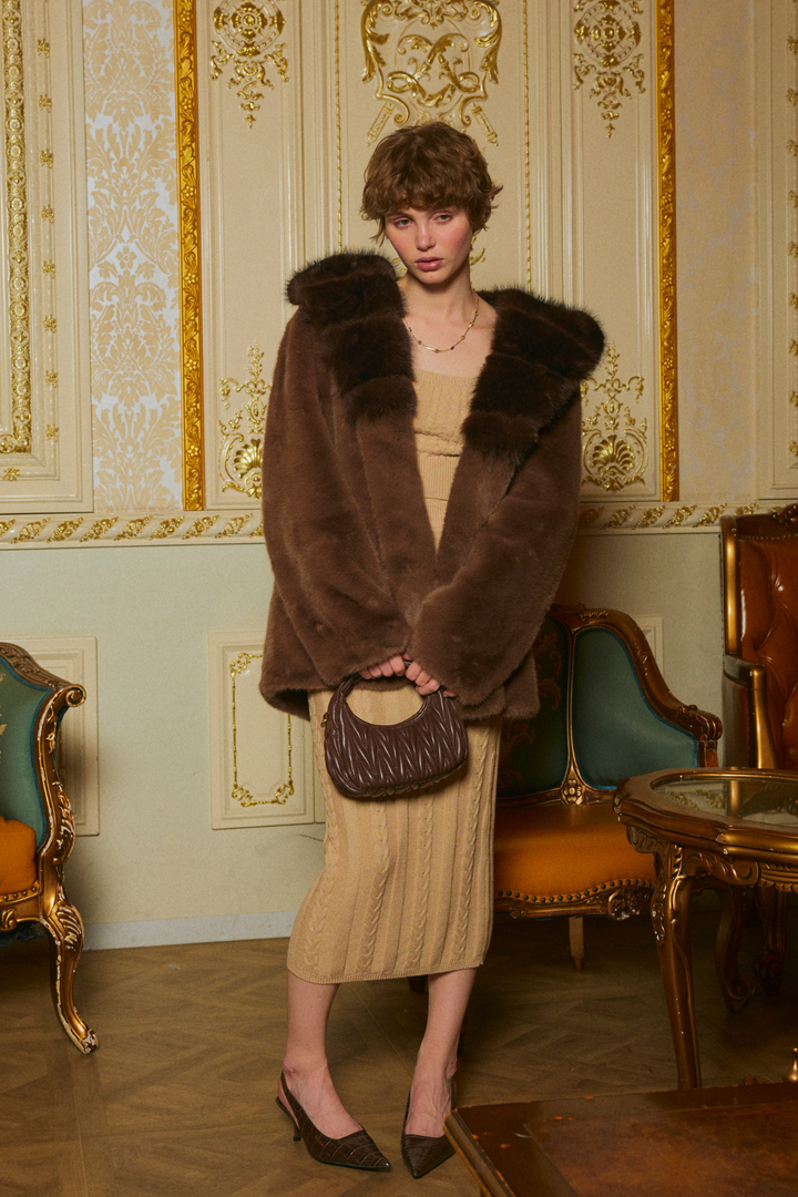 フードフェイクファーコート