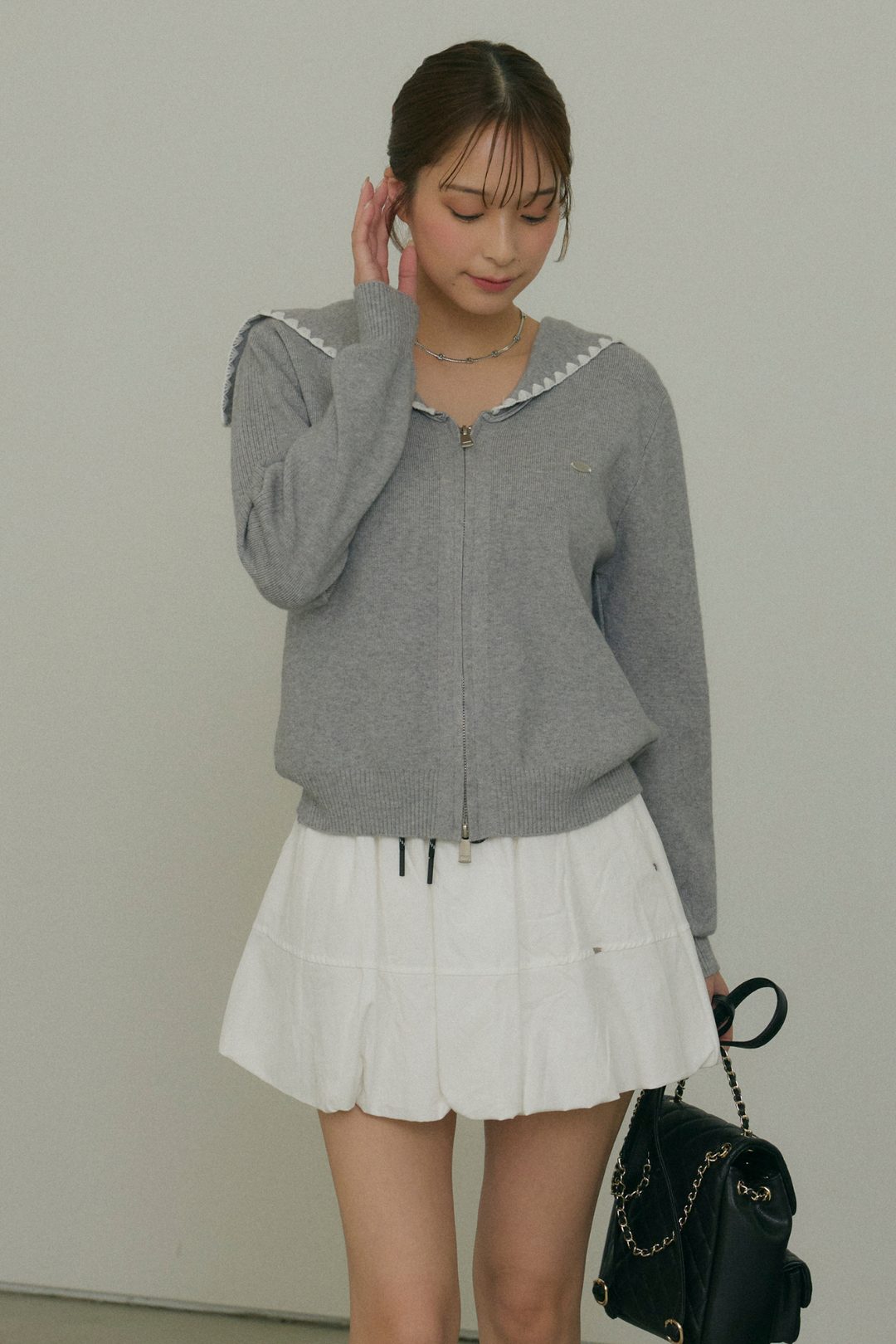 セーラーカラージップニット