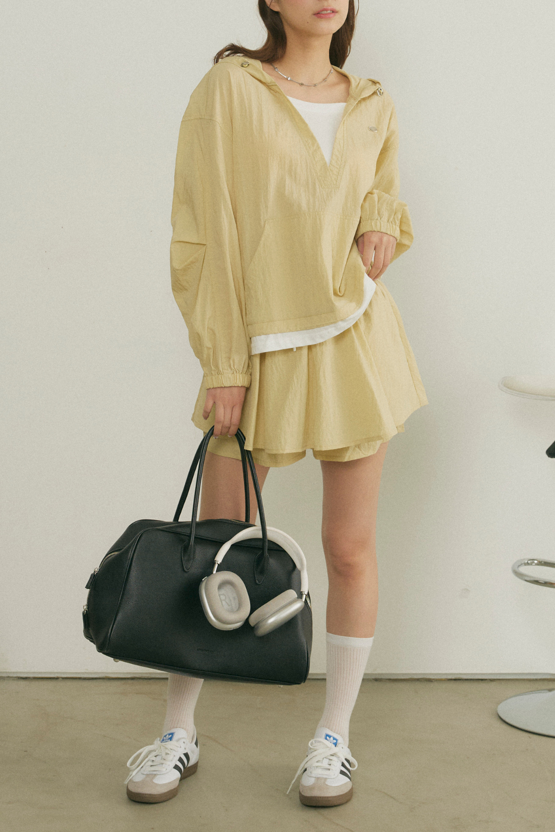 スポーティナイロンレイヤードパーカー