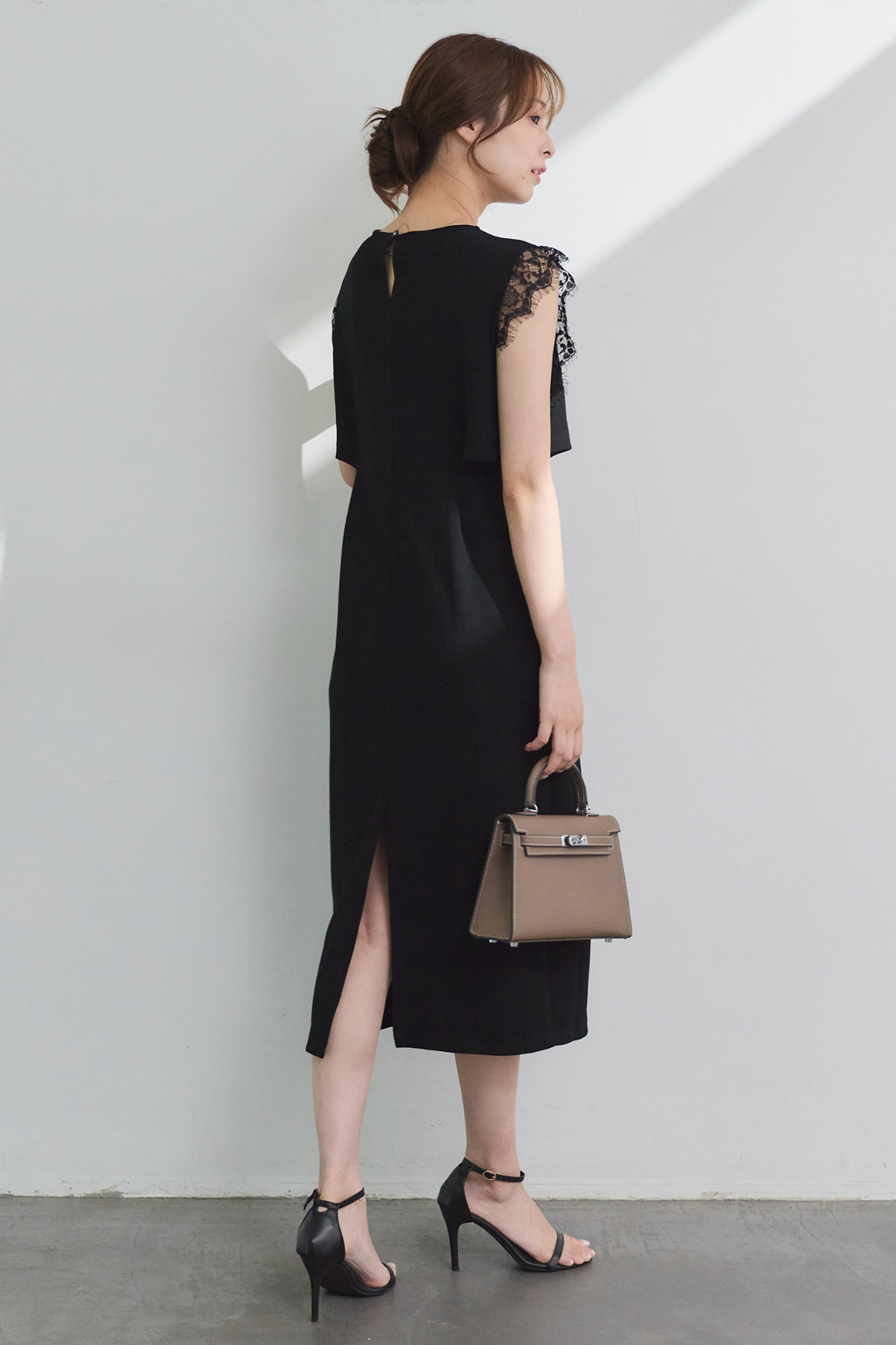 ショルダーレースボックスロングワンピース