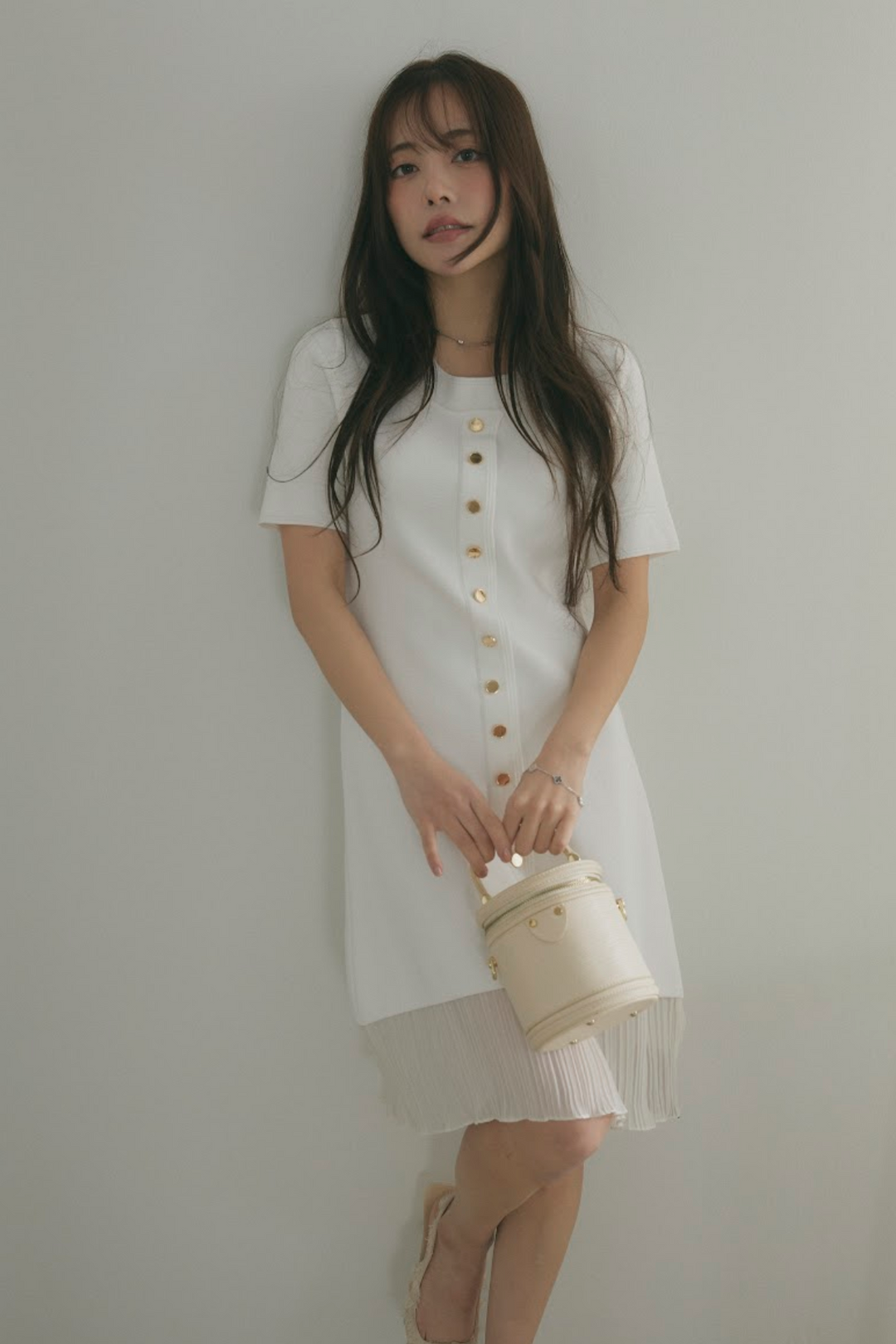 バイカラーフリルフロントボタンワンピース