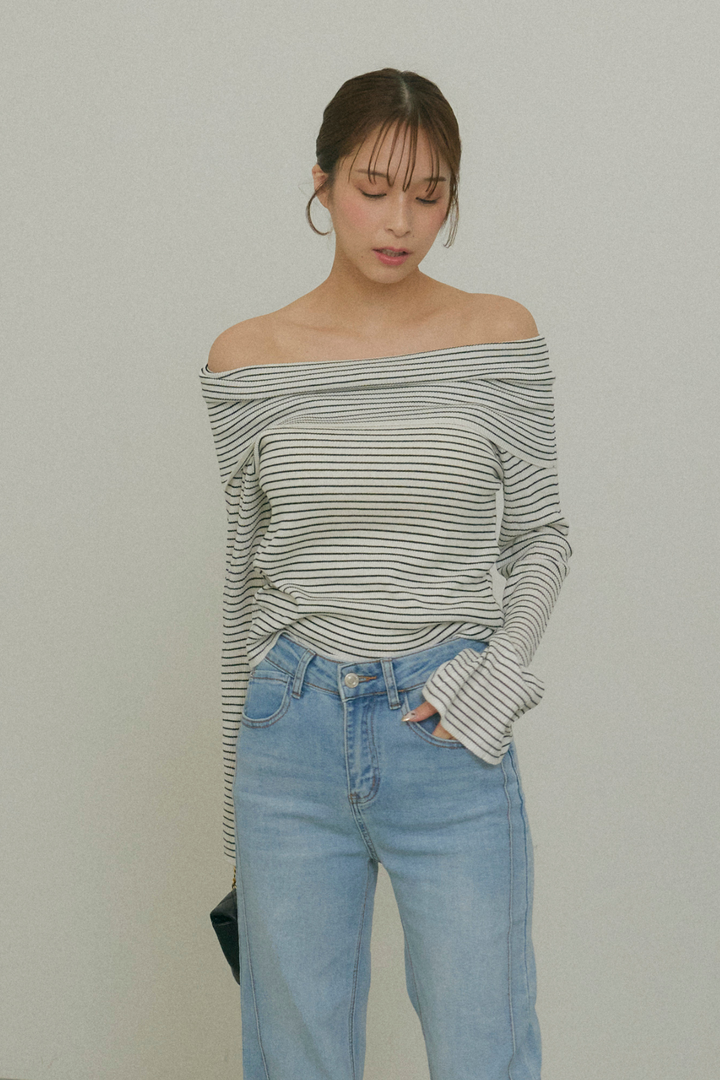 Off-the-Shoulder Flare Sleeve Knit Top
