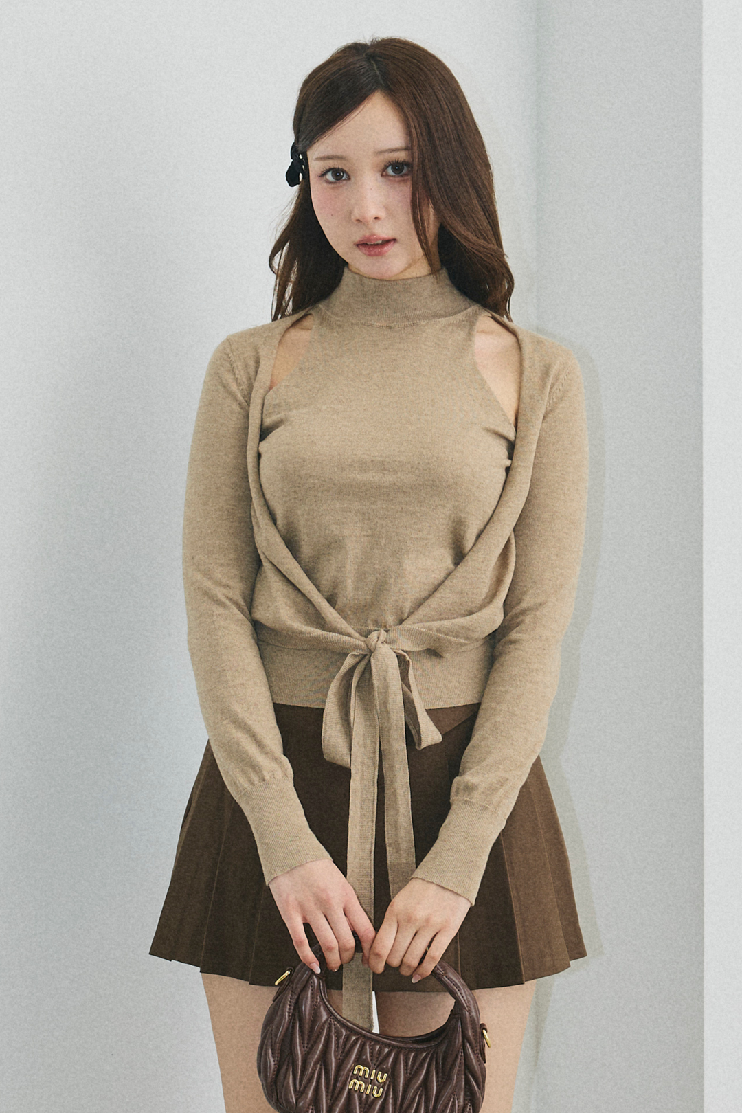 ウエストリボントップス