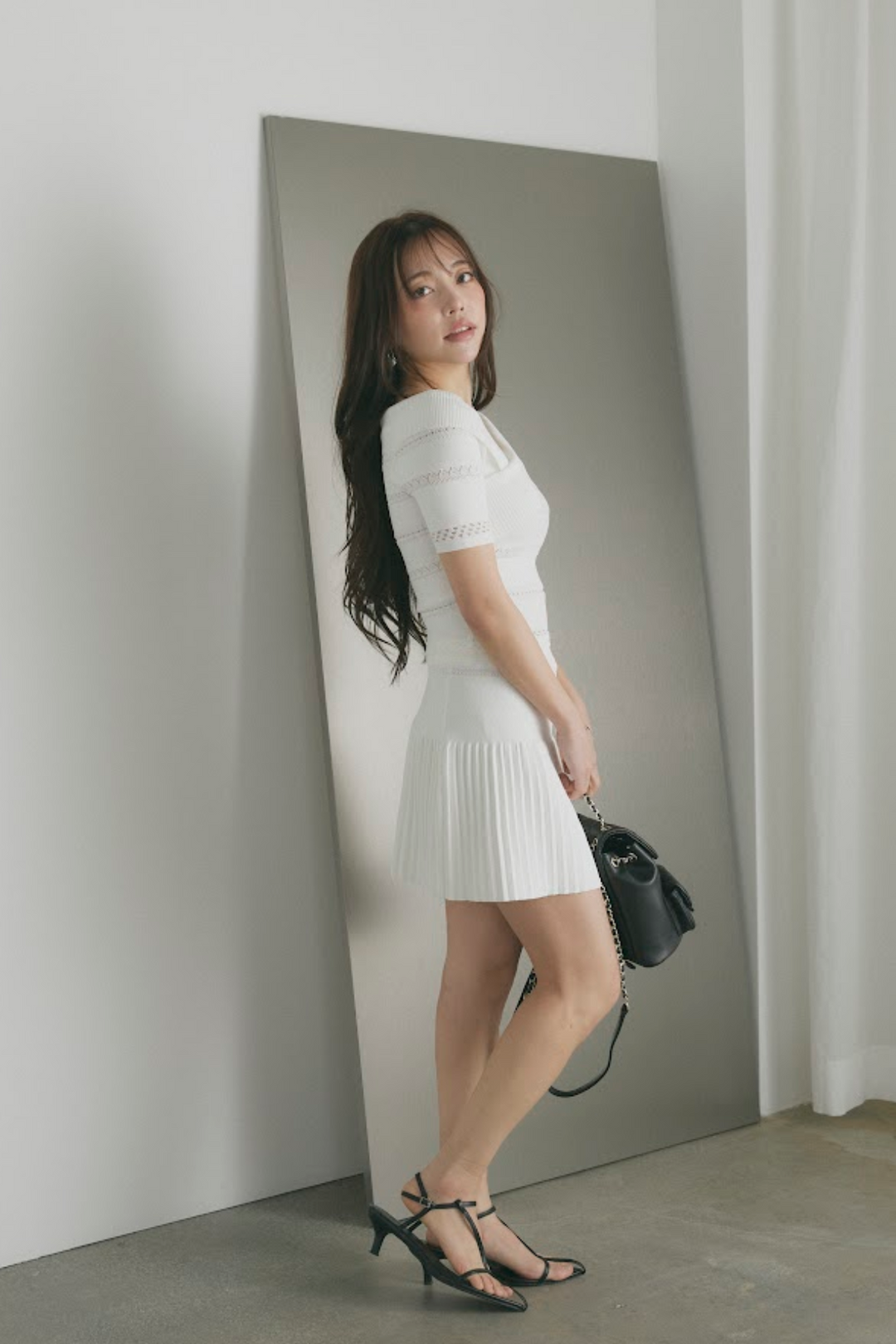 フロントクロストップス ＆ プリーツスカートセットアップ