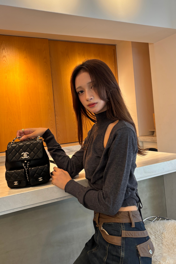 ウエストリボントップス