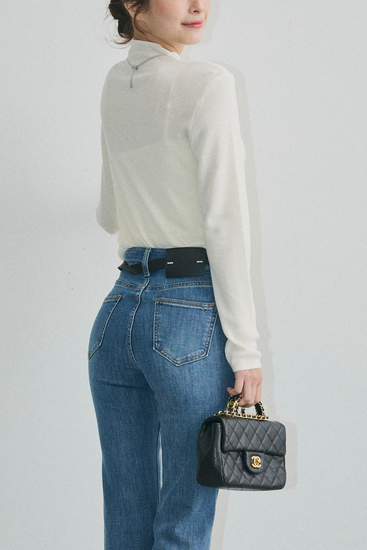 美脚ストレッチデニム（ベルト付き）