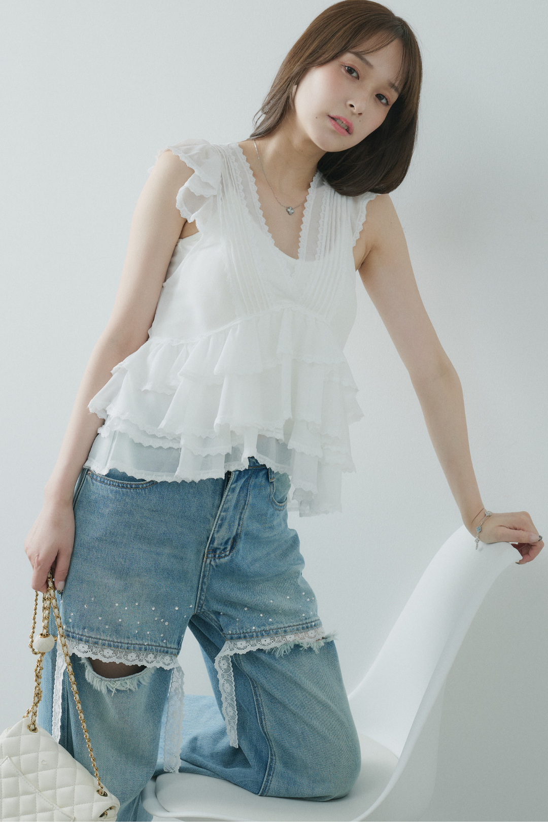 シフォンフリルブラウス