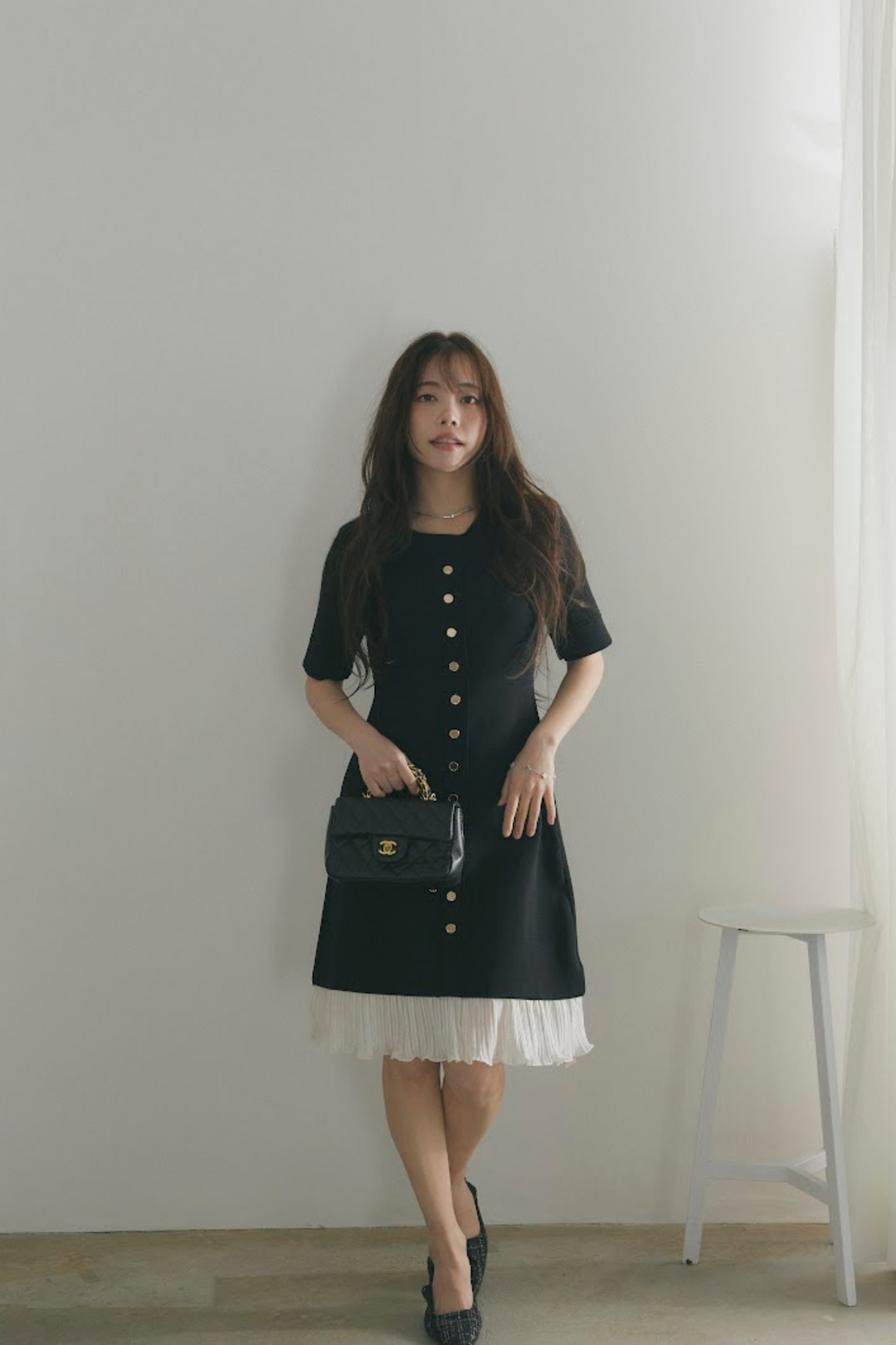 バイカラーフリルフロントボタンワンピース