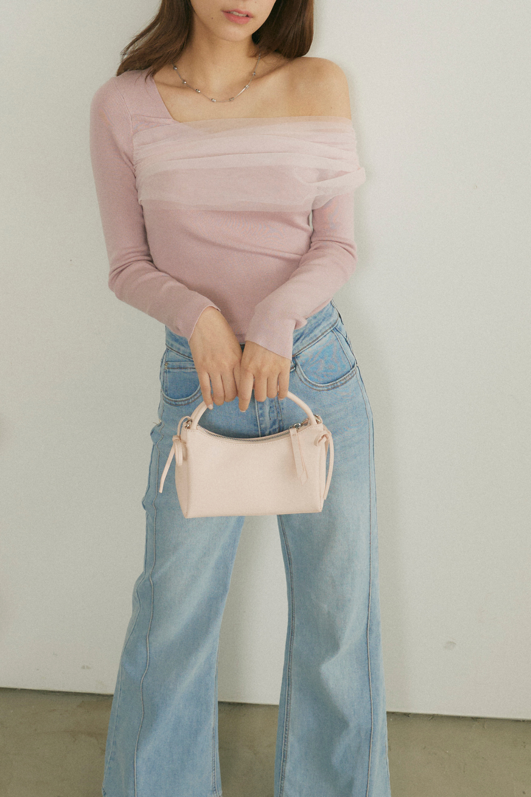 シアーチュールオフショルダートップス