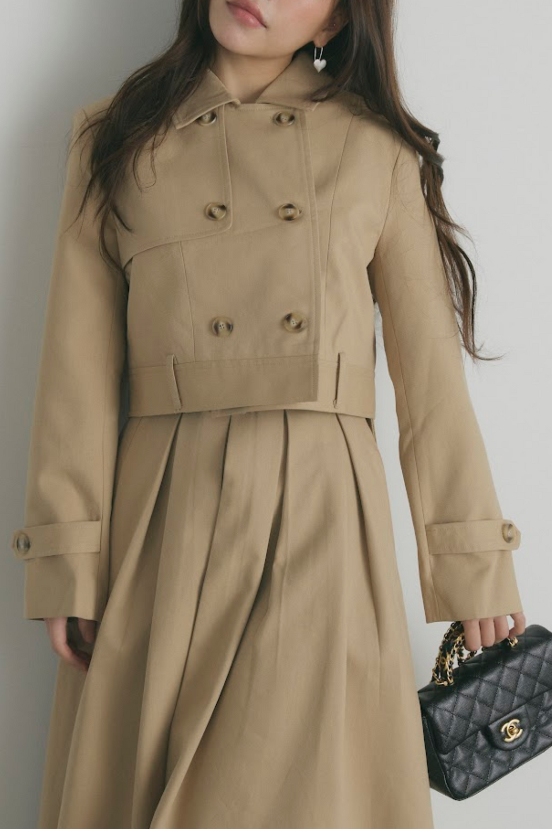 トレンチコート＆Vネックノースリーブワンピセットアップ