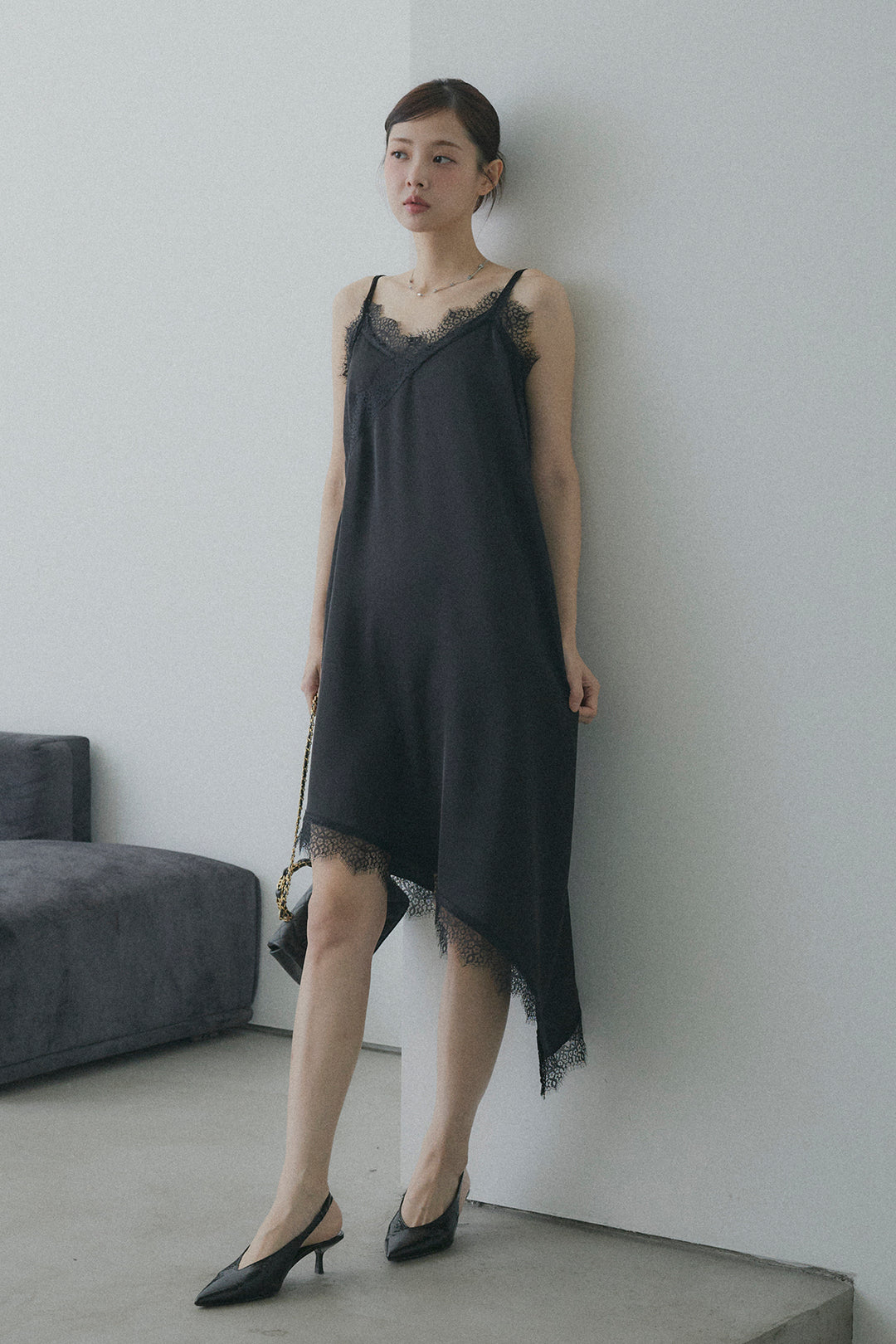 サテンレースロングワンピース