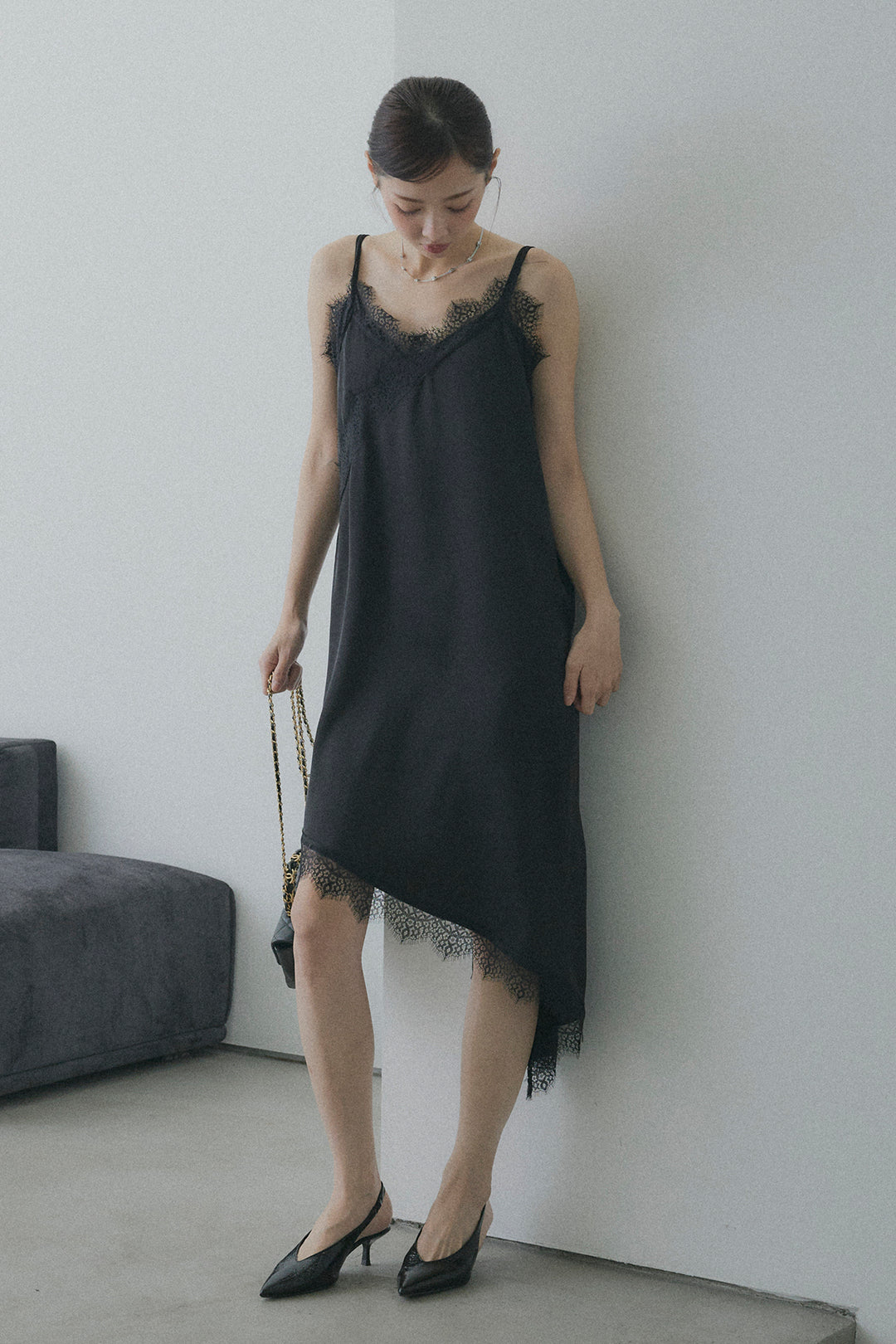 サテンレースロングワンピース