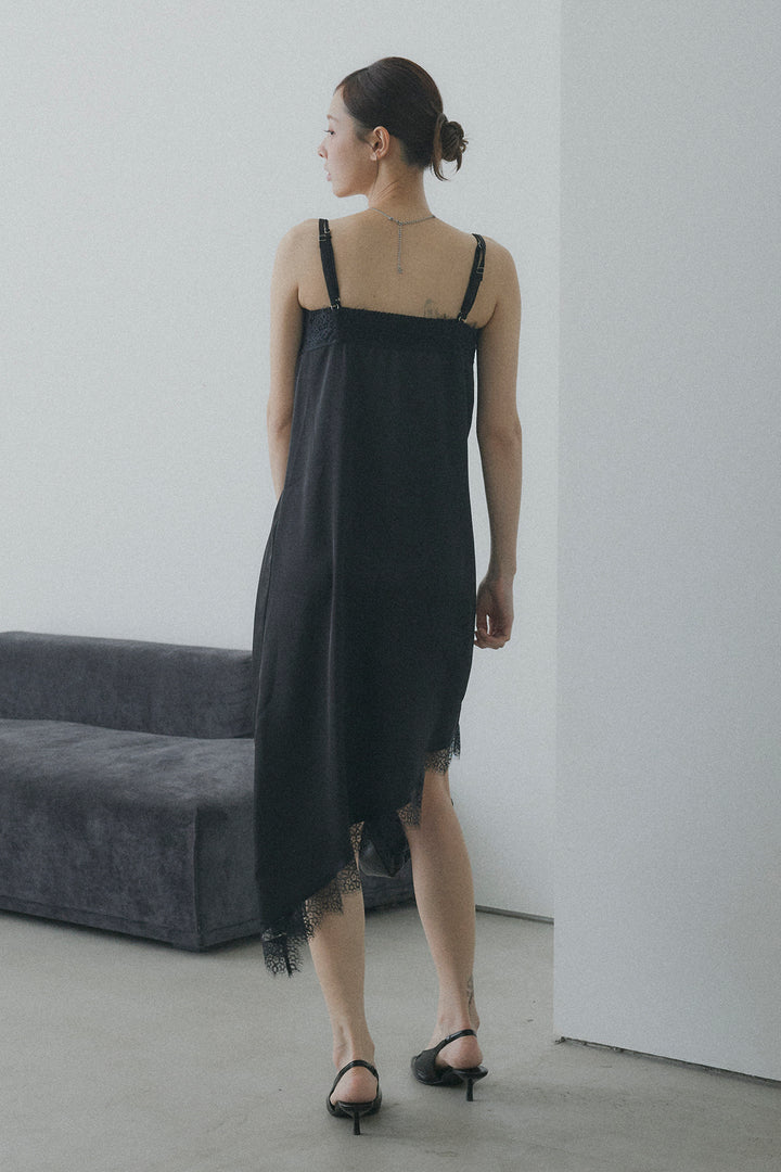 サテンレースロングワンピース