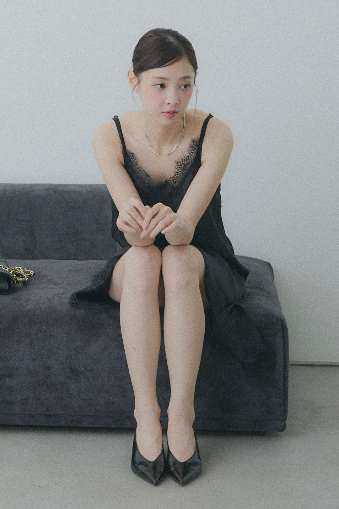 サテンレースロングワンピース