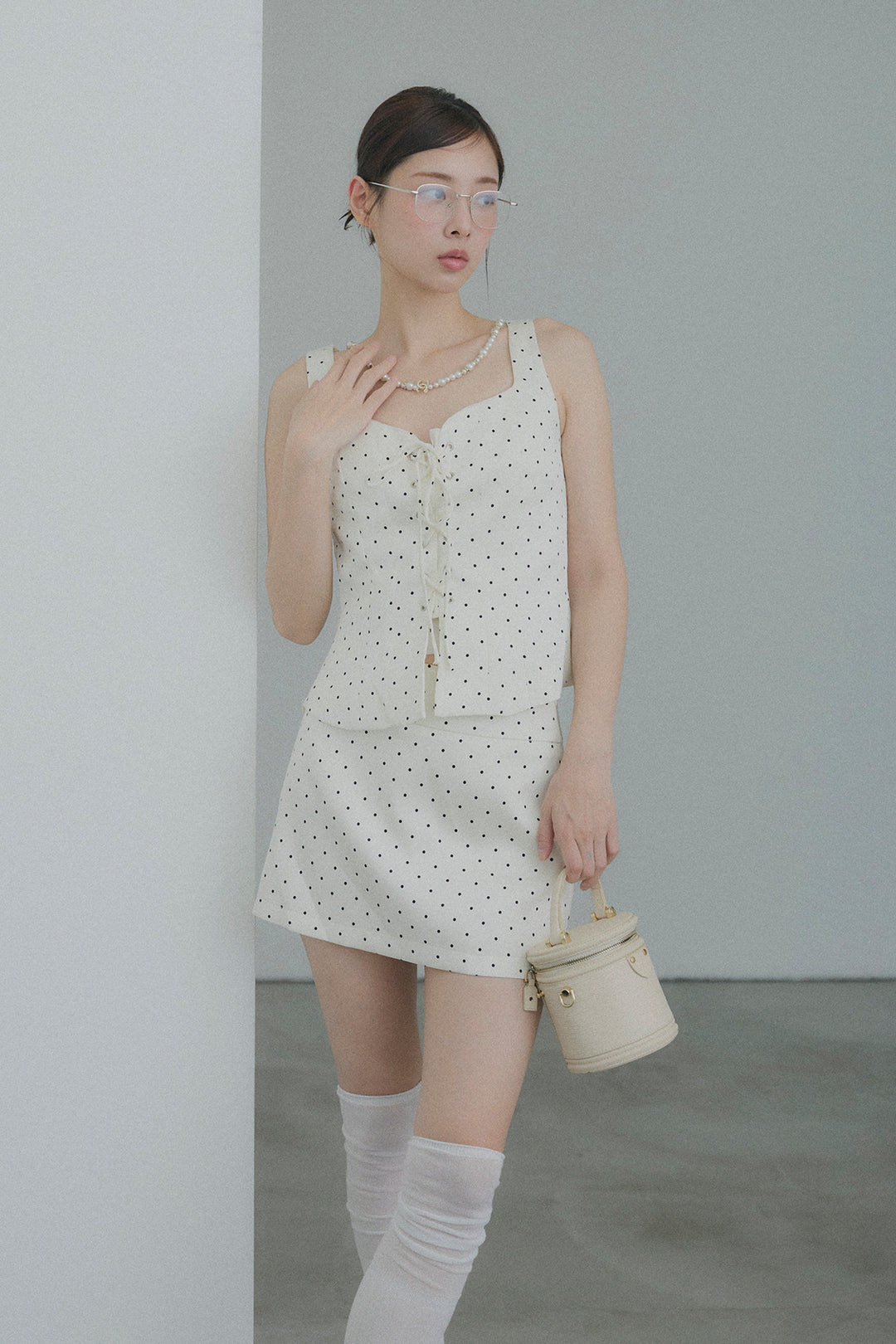 フロントレースアップドットビスチェセットアップ