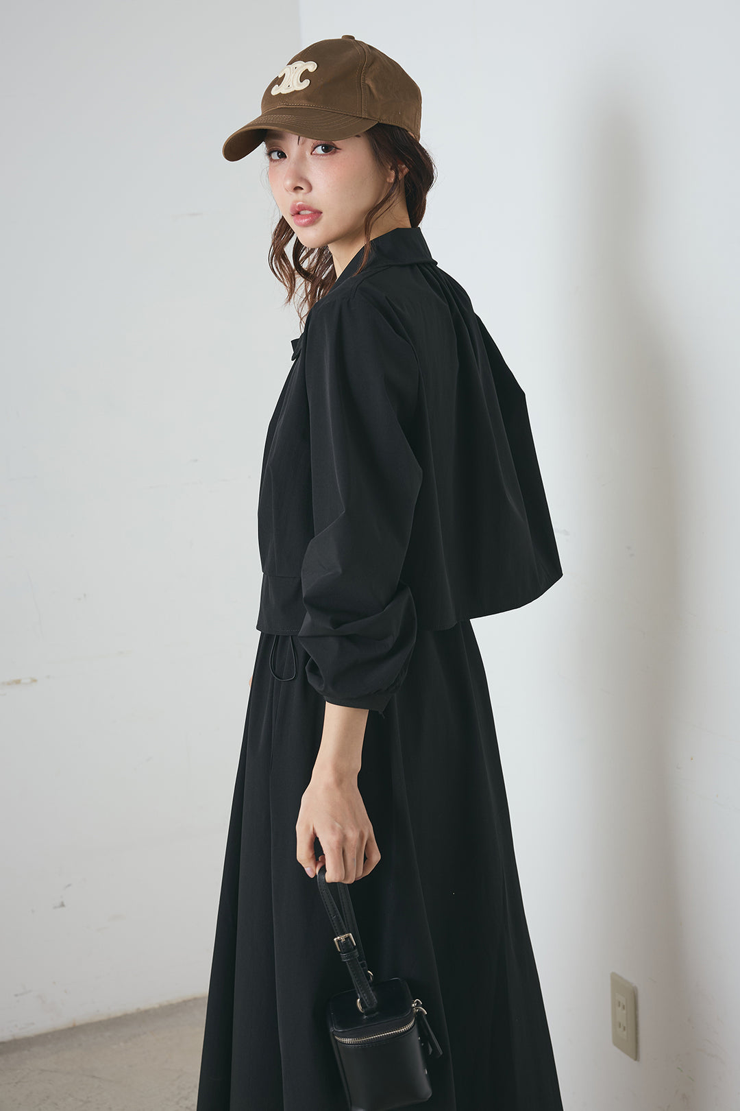 ナイロンクロップドジャケット＆ノースリーブワンピースセット