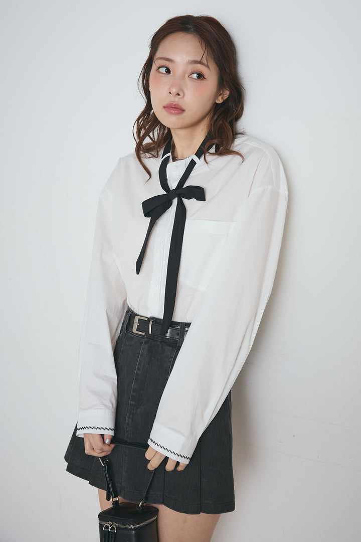 リボンタイクロップドシャツ