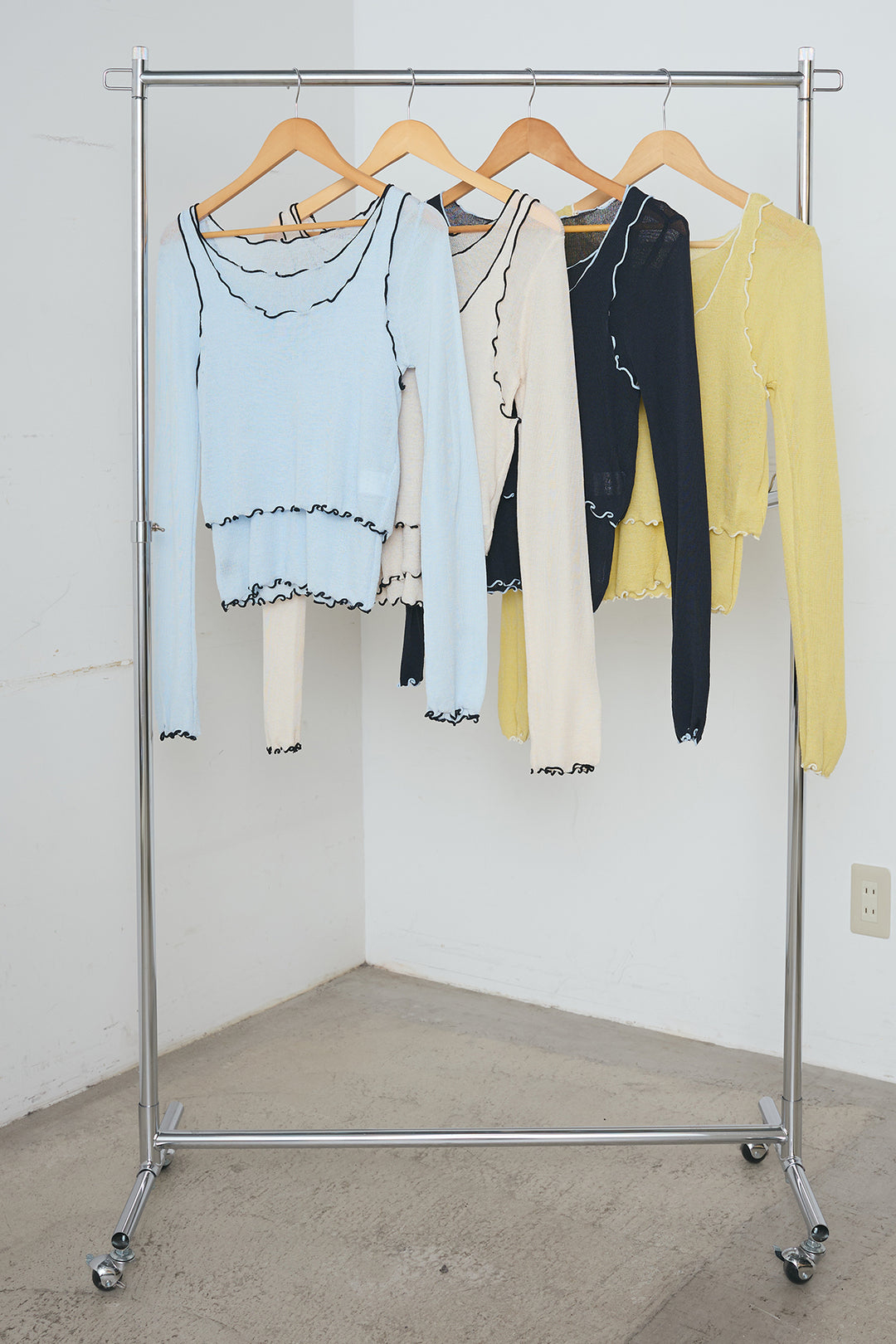 2way配色ステッチトップス＆ノースリーブセット