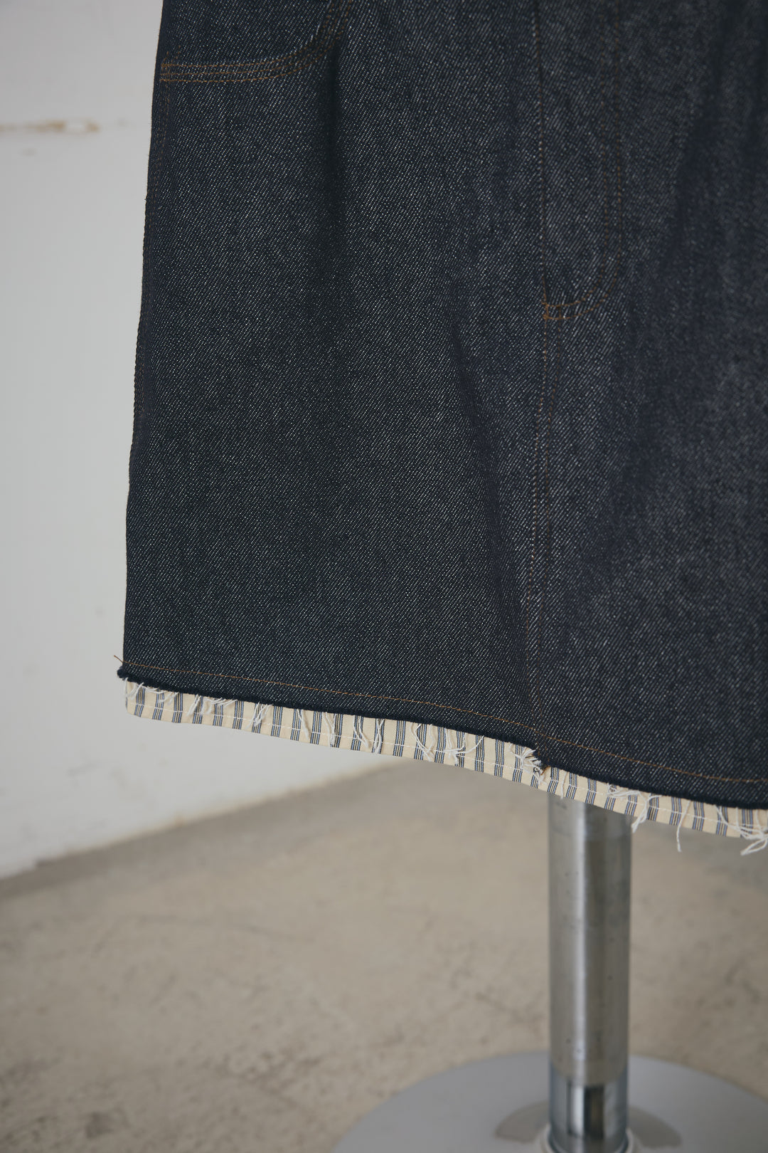 カットオフストライプデニムスカート