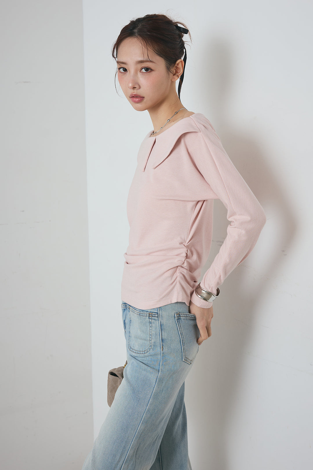 襟付アシンメトリーオフショルトップス