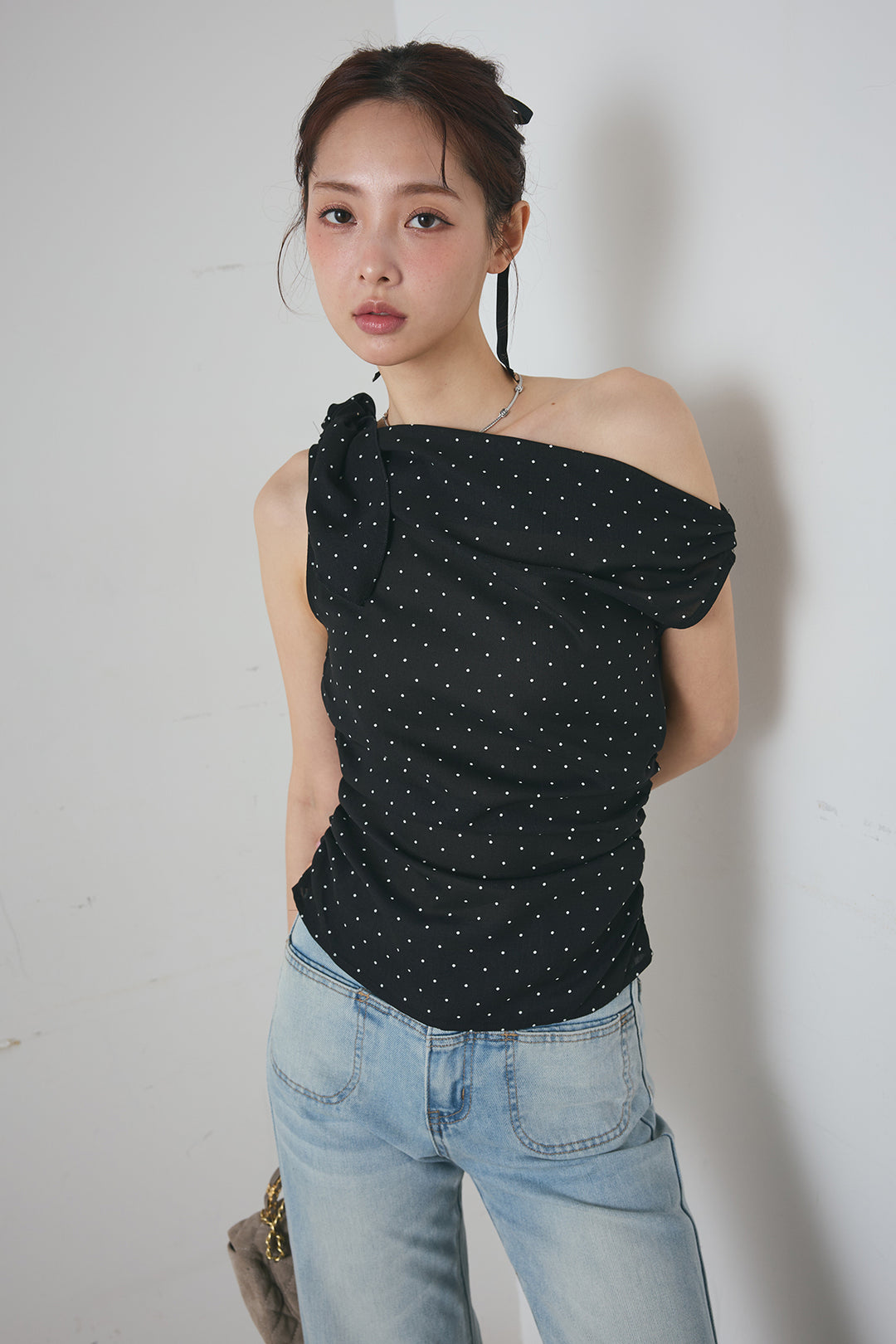 ワンショルダードットトップス