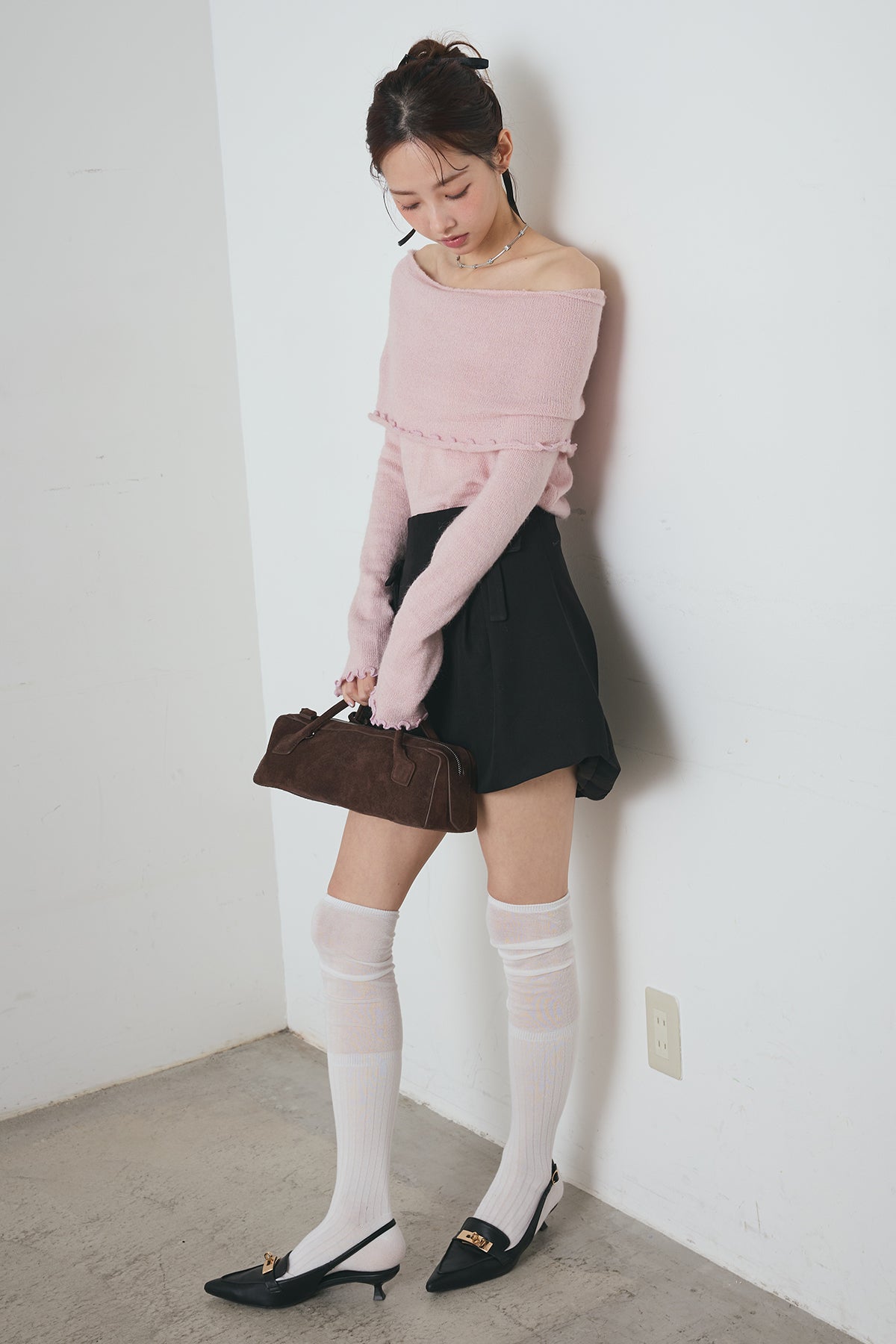 オフショルダーメロウヘムニット – maison-nua_shop