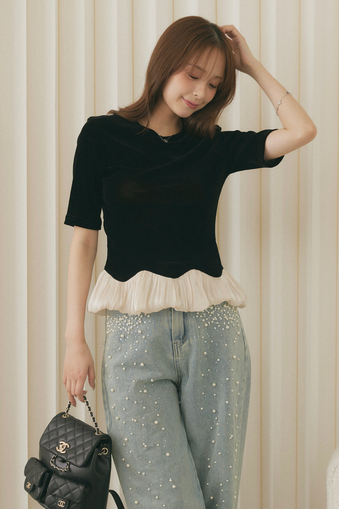 [SET]ベロアスカラップバルーンヘムトップス+パールビジューバレルデニムパンツ(2set)