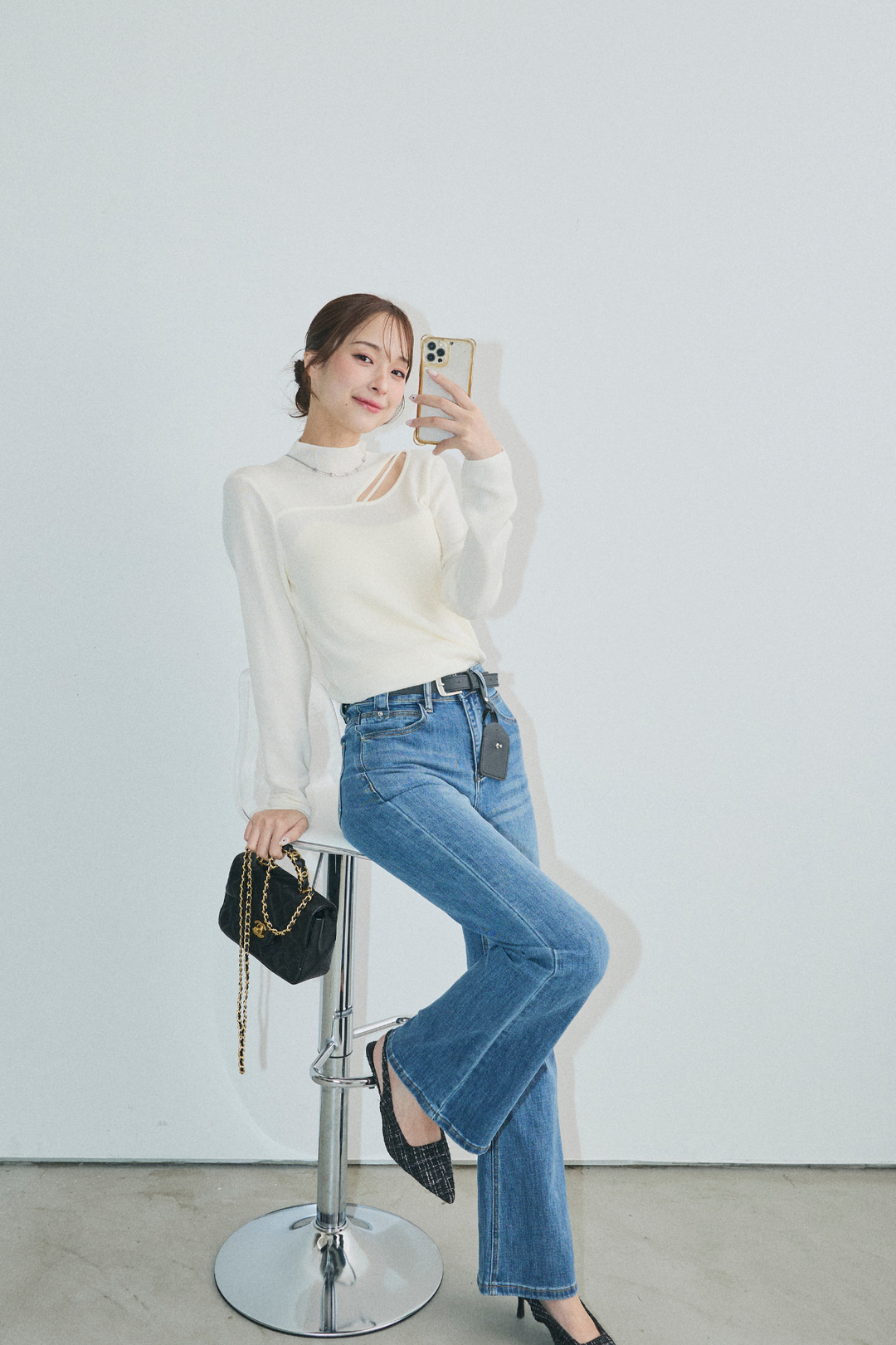 美脚ストレッチデニム（ベルト付き）