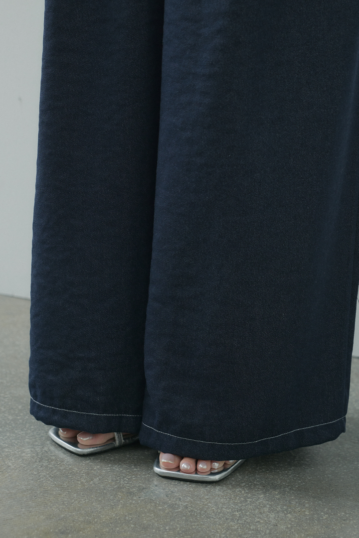 タイ付デニムベアトップ×タックデニムワイドパンツ