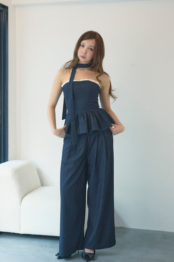 チョーカー付きフリルペプラム&パンツセット