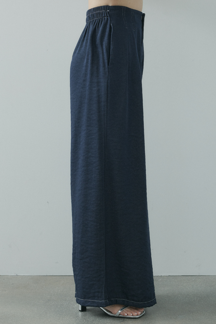タイ付デニムベアトップ×タックデニムワイドパンツ