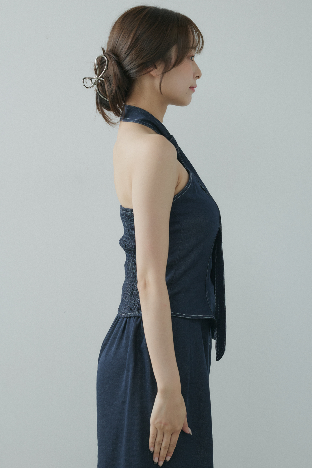 タイ付デニムベアトップ×タックデニムワイドパンツ