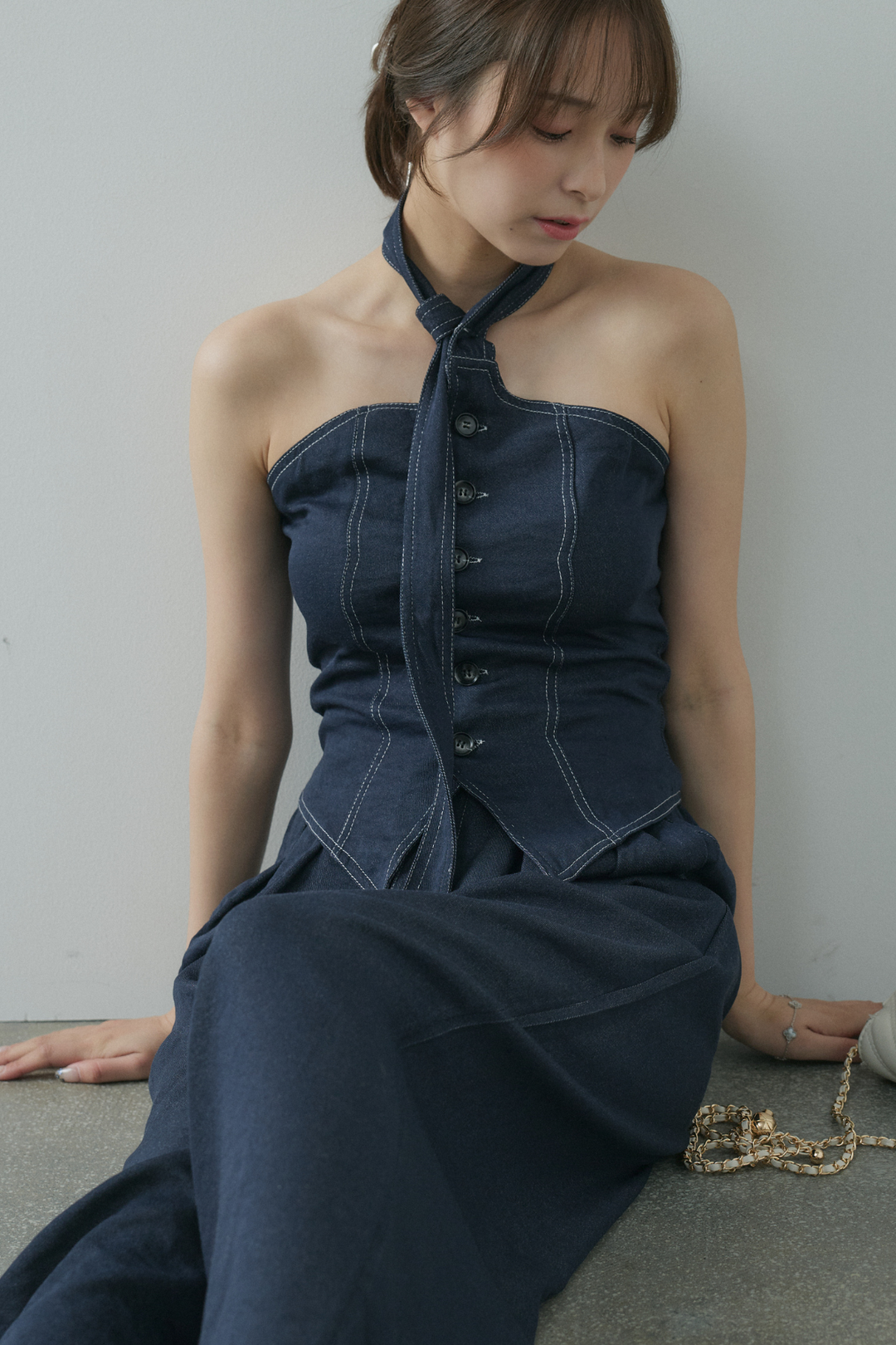 タイ付デニムベアトップ×タックデニムワイドパンツ