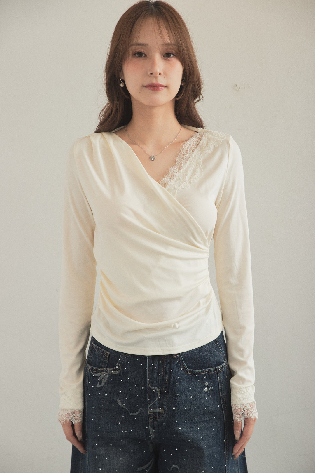 バックオープンレースカシュクールトップス