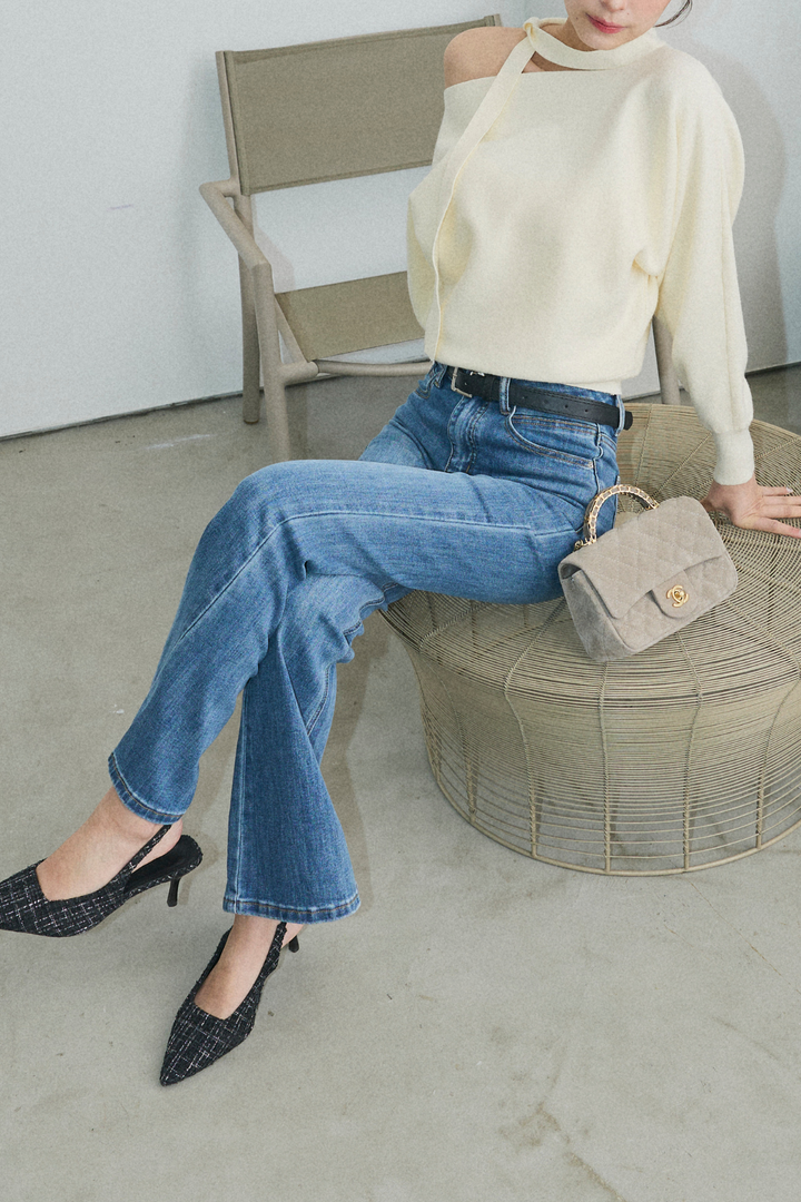 美脚ストレッチデニム（ベルト付き）