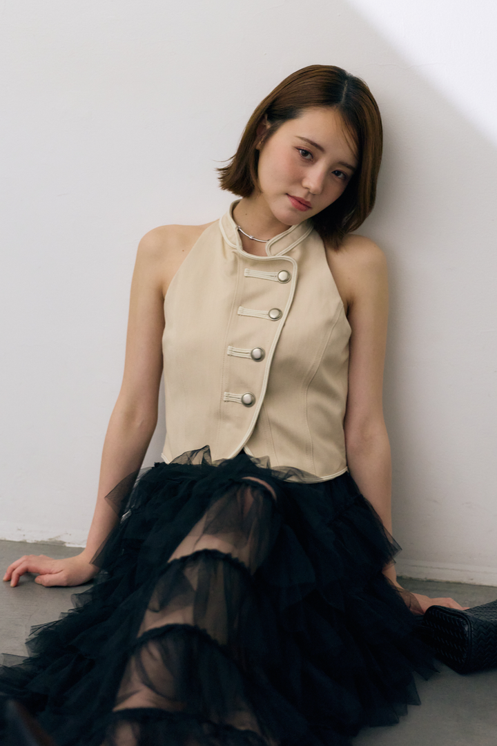 ナポレオンボタンパイピングショートトップス