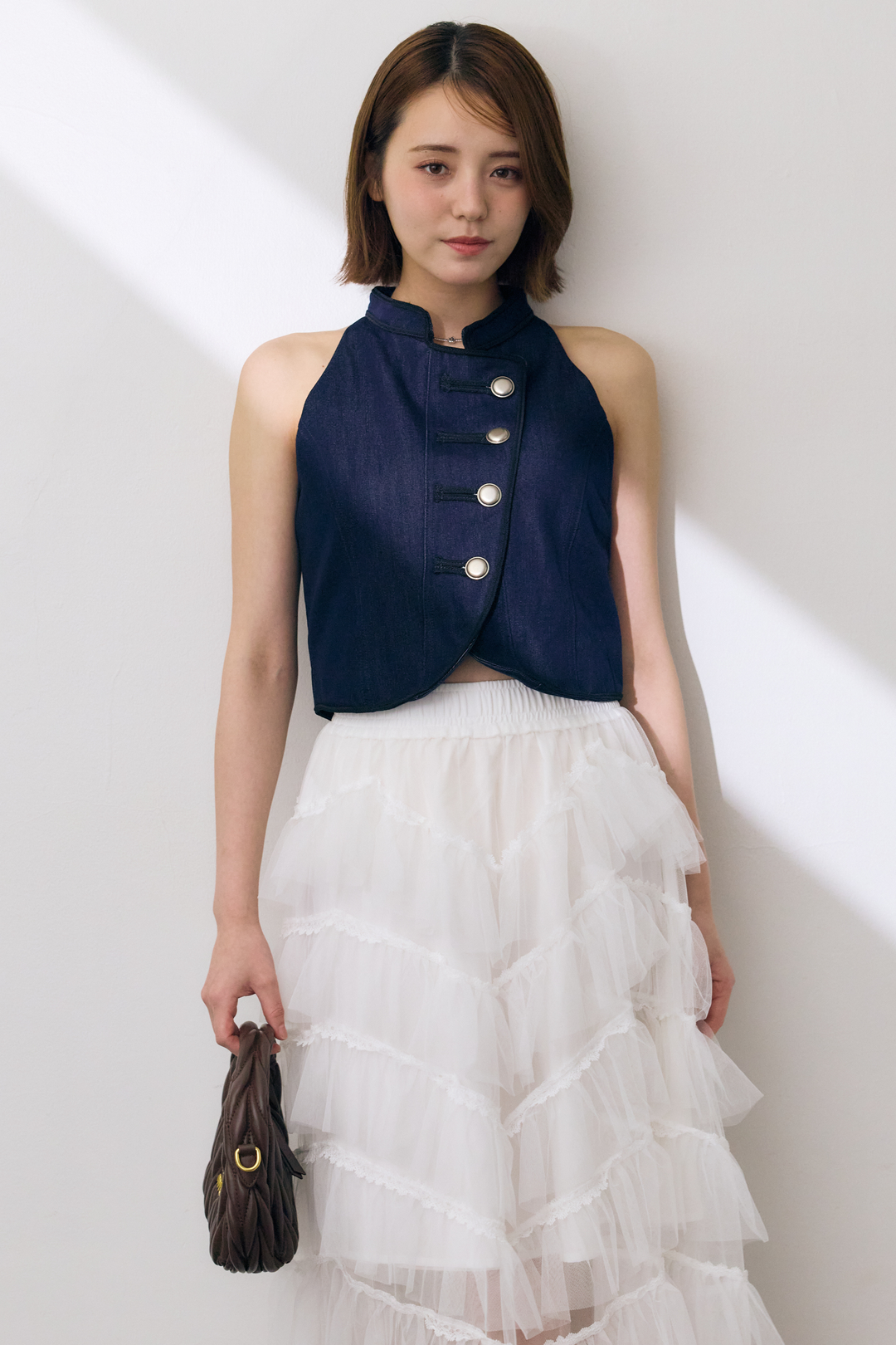 ナポレオンボタンパイピングショートトップス