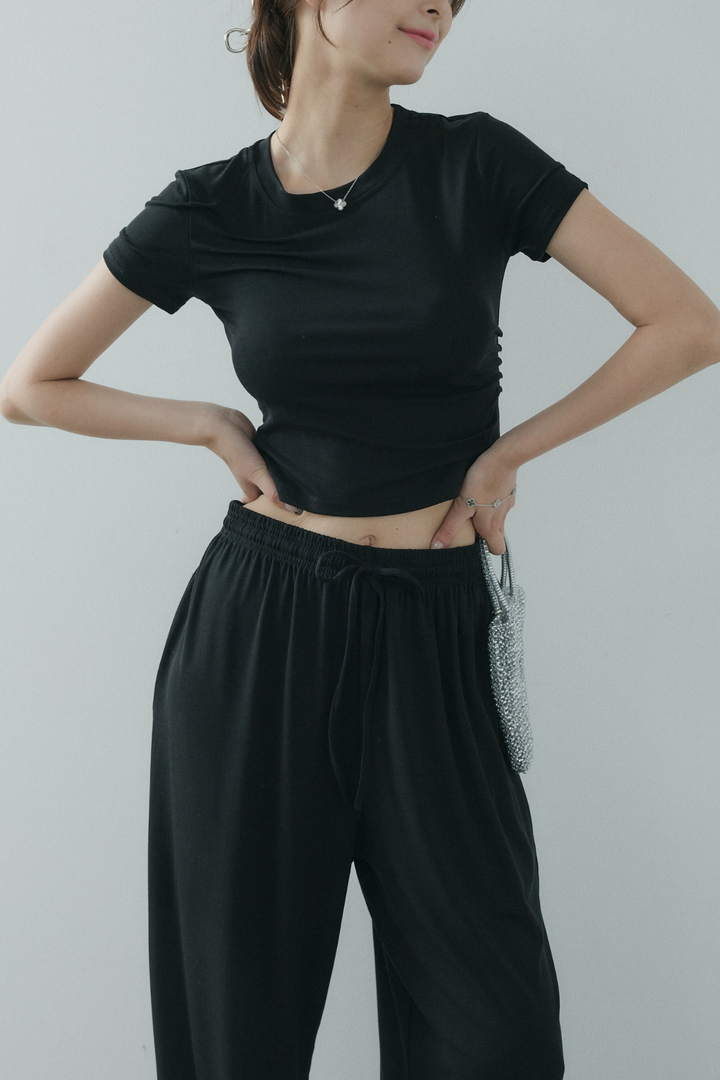 ギャザーデザインリラクシーセットアップ