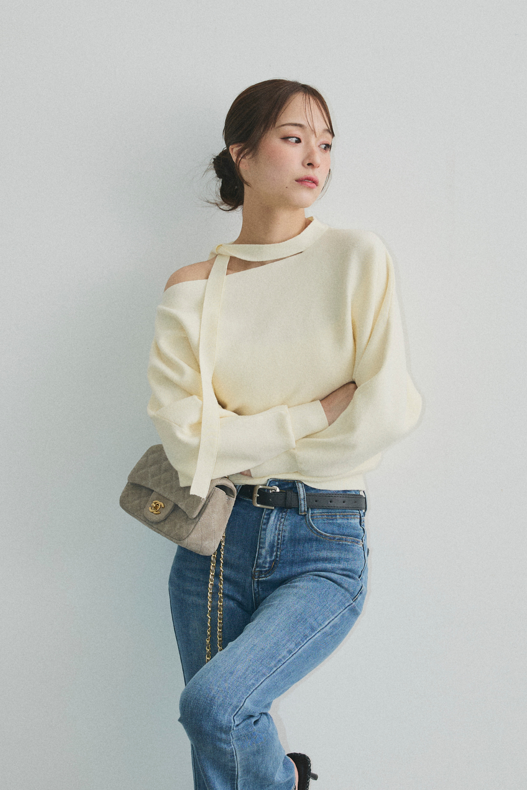 美脚ストレッチデニム（ベルト付き）