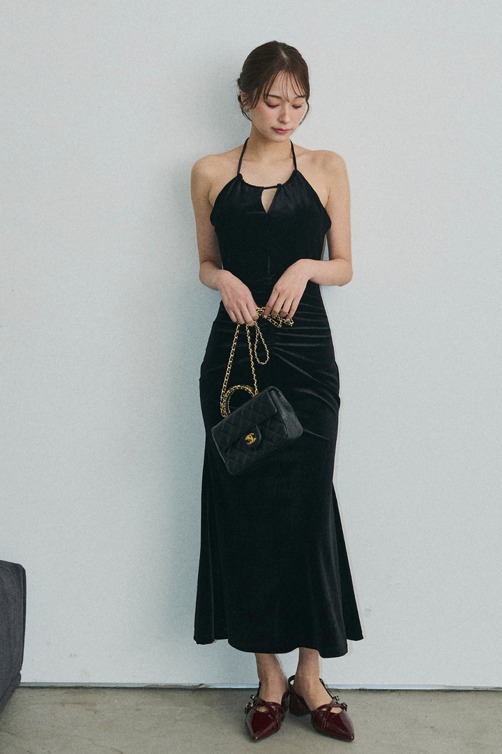 ホルターネックベロアワンピース