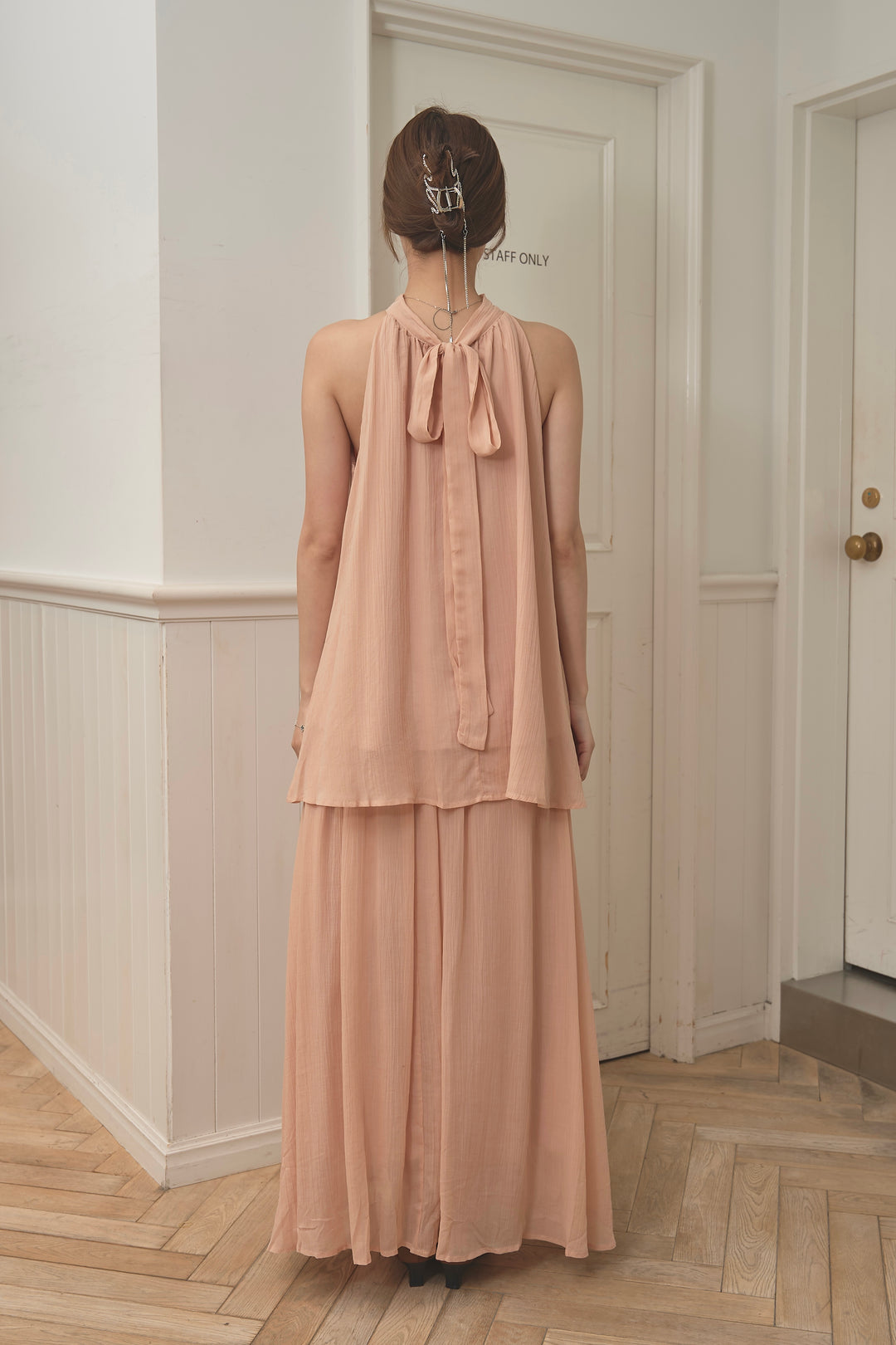 バックリボンホルターブラウス×ロングスカートセットアップ