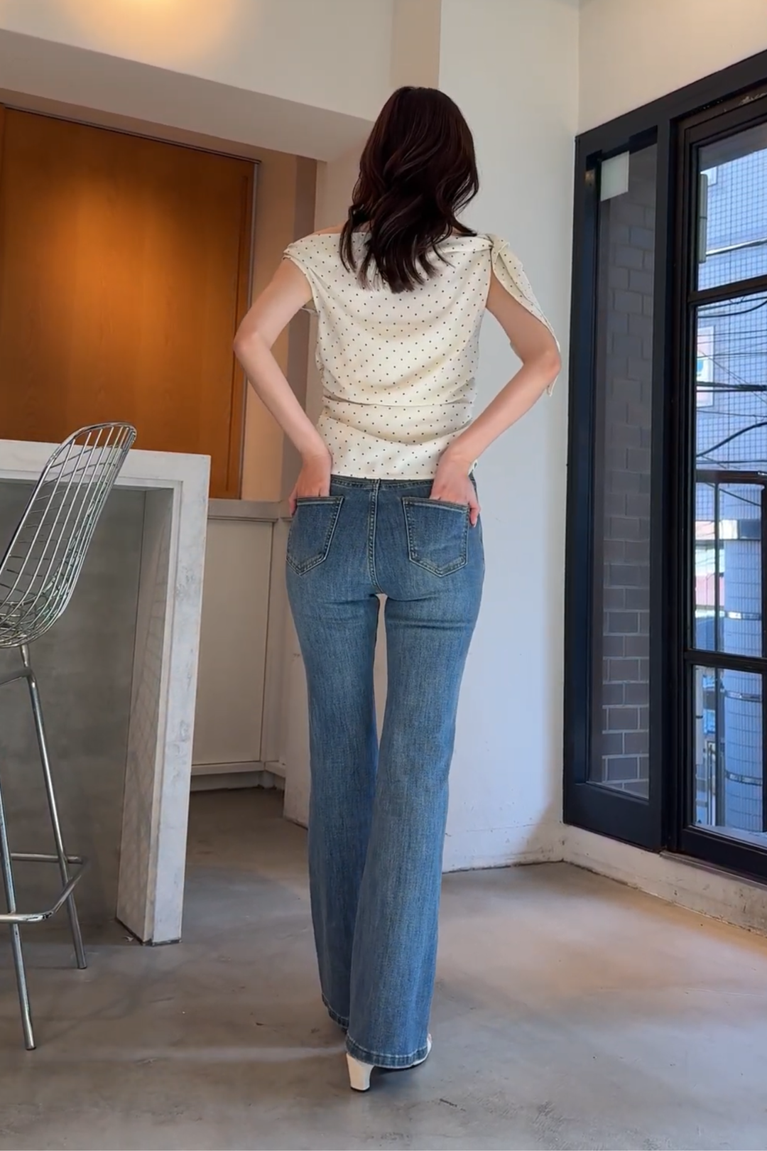 美脚ストレッチデニム（ベルト付き）