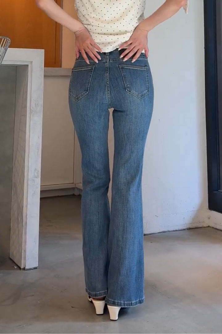 美脚ストレッチデニム（ベルト付き）